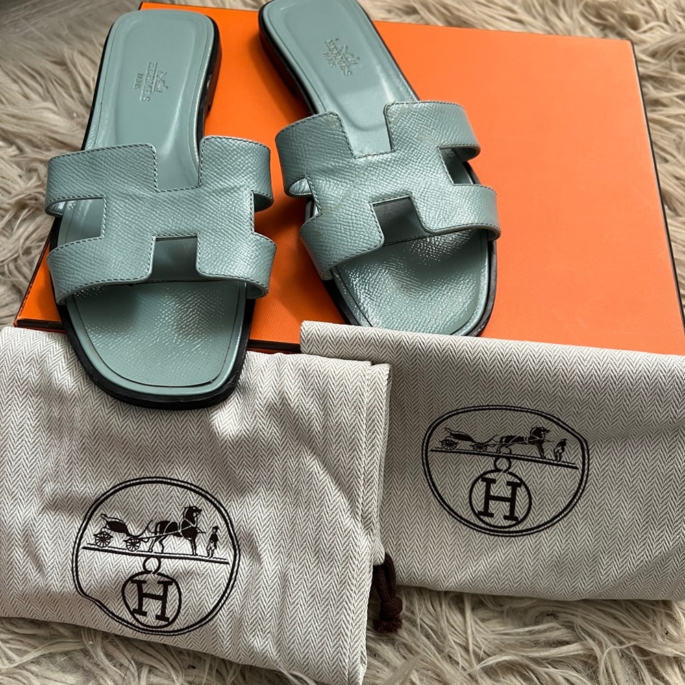 Hermes Sky Blue Leather Oran Sandals Size 37.5